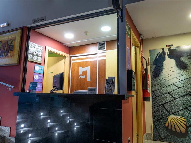 Hotel Alda Cardena Бургос Экстерьер фото