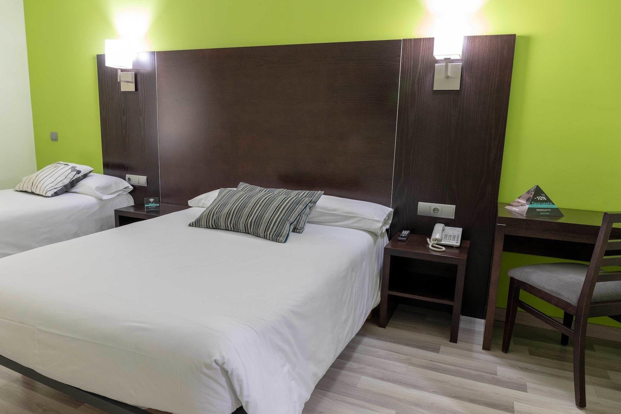 Hotel Alda Cardena Бургос Экстерьер фото