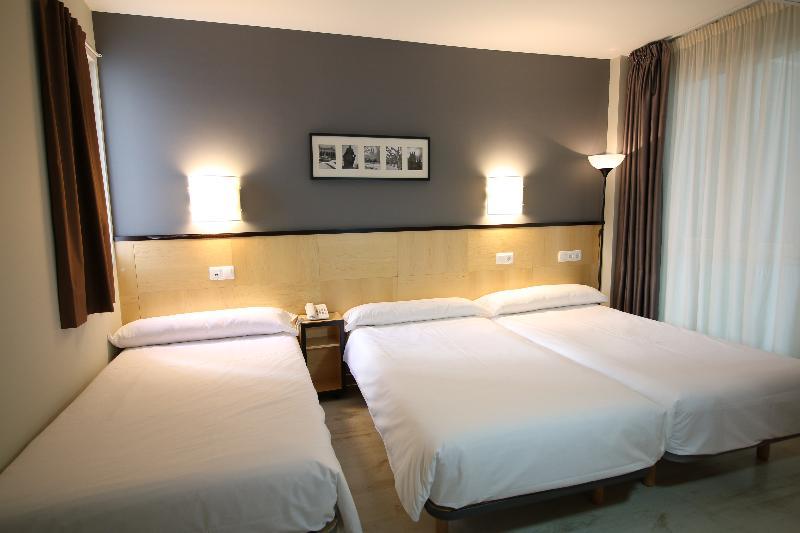 Hotel Alda Cardena Бургос Экстерьер фото